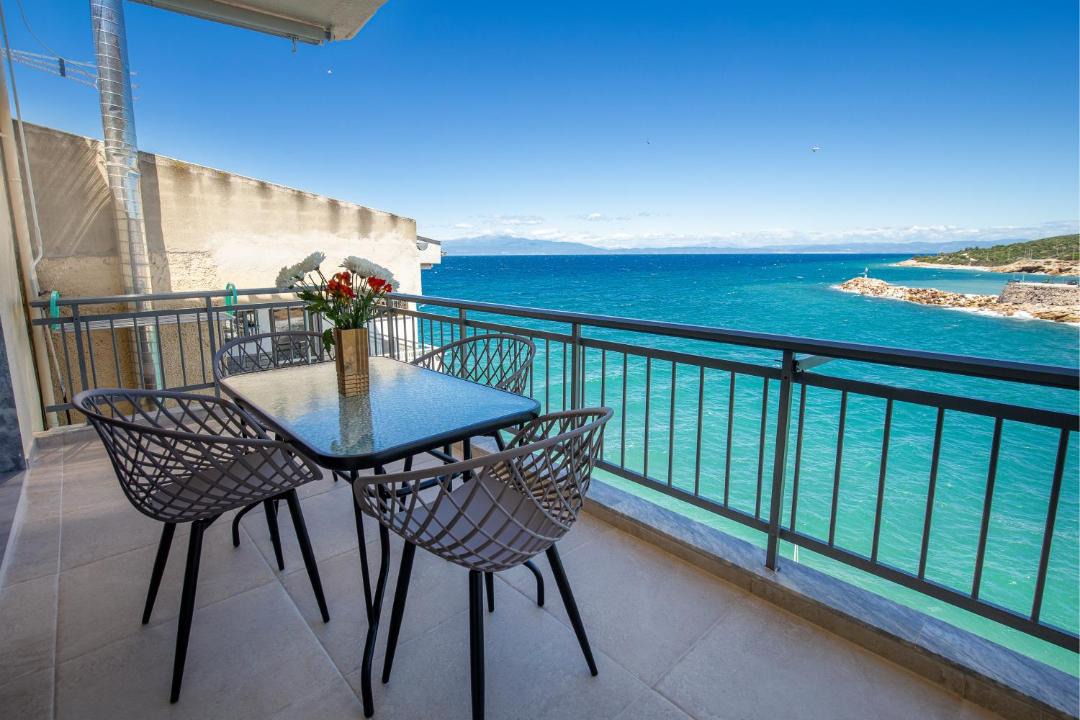 Photo of Patio Balcony in Skala Marion