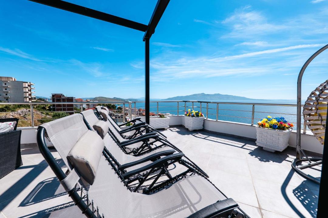 Photo of Patio Balcony in Qafe e Gjashtes
