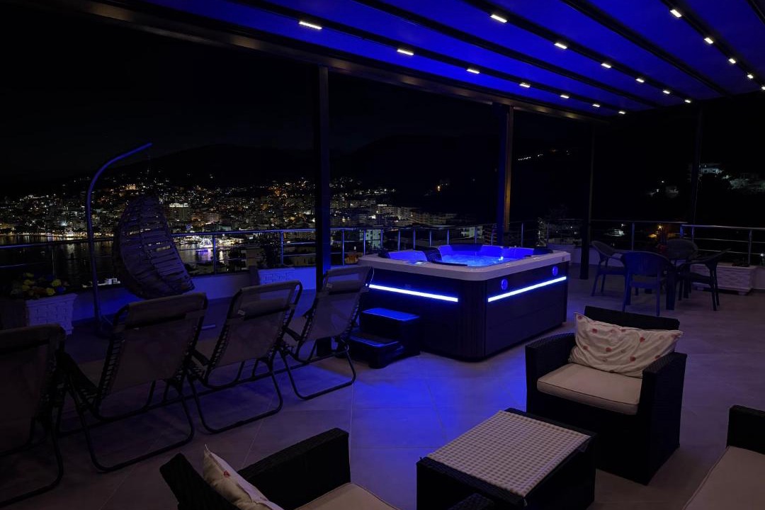 Photo of Patio Balcony in Qafe e Gjashtes