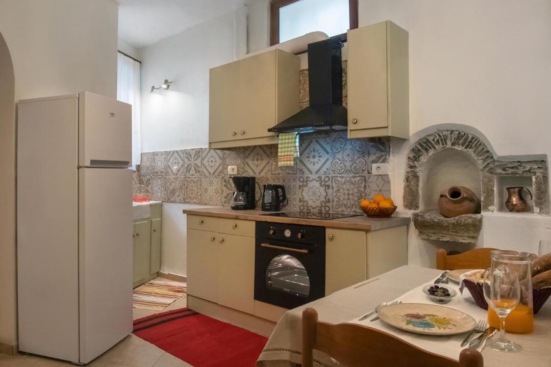 Photo of Kitchen in Perivolia