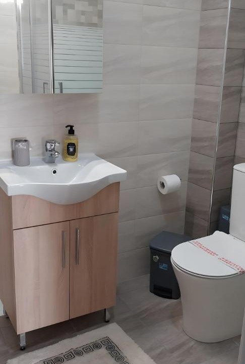 Photo of Bathroom in Menidion