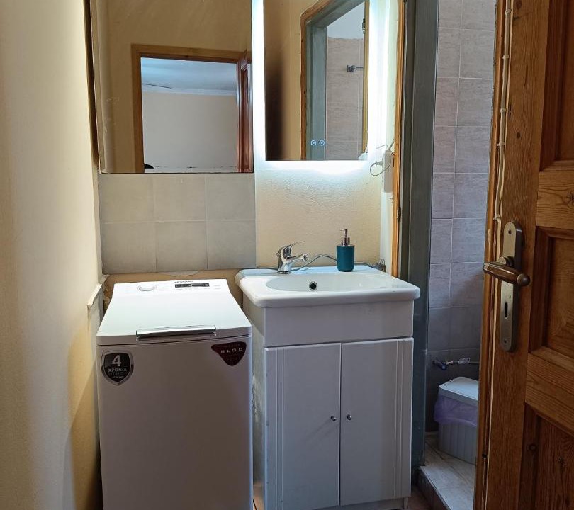 Photo of Bathroom in Pirgi Thermis