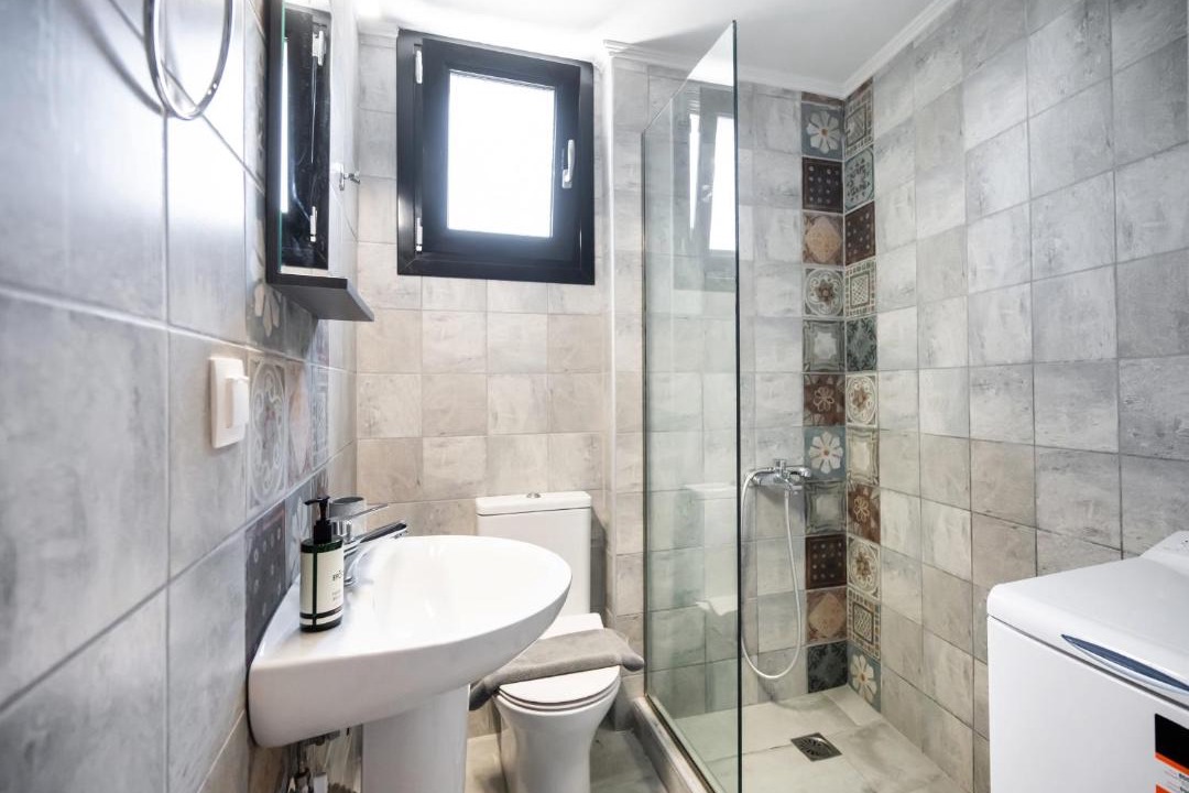 Photo of Bathroom in Karpenisi