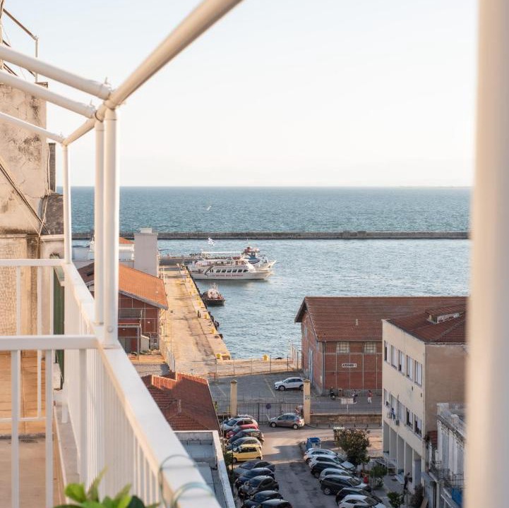 Photo of Patio Balcony in Ladadika