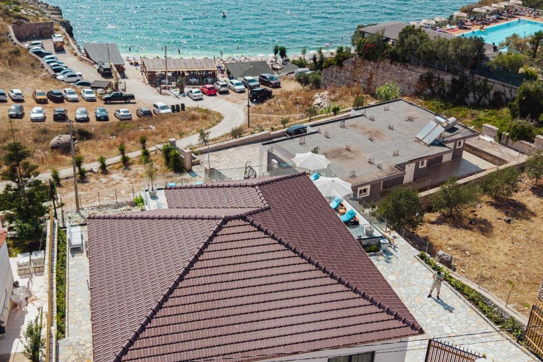 Photo of Others in Sarande