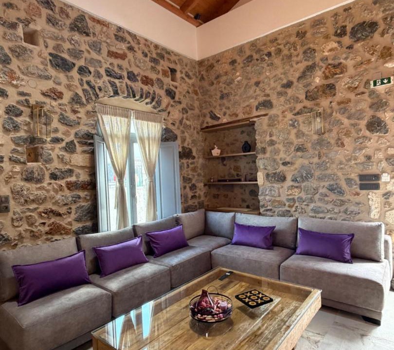 Photo of Livingroom in Pothia