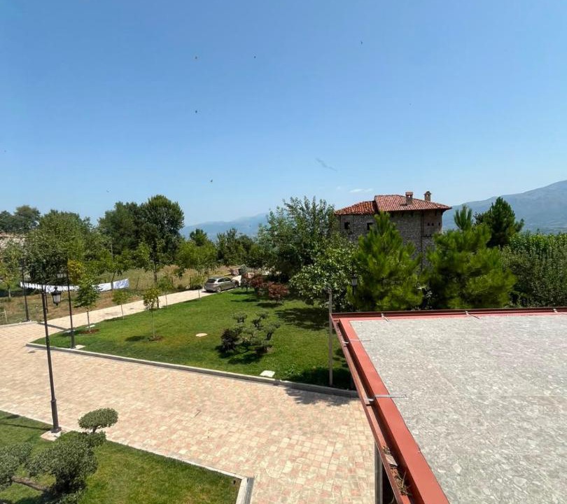 Photo of Others in Sakës
