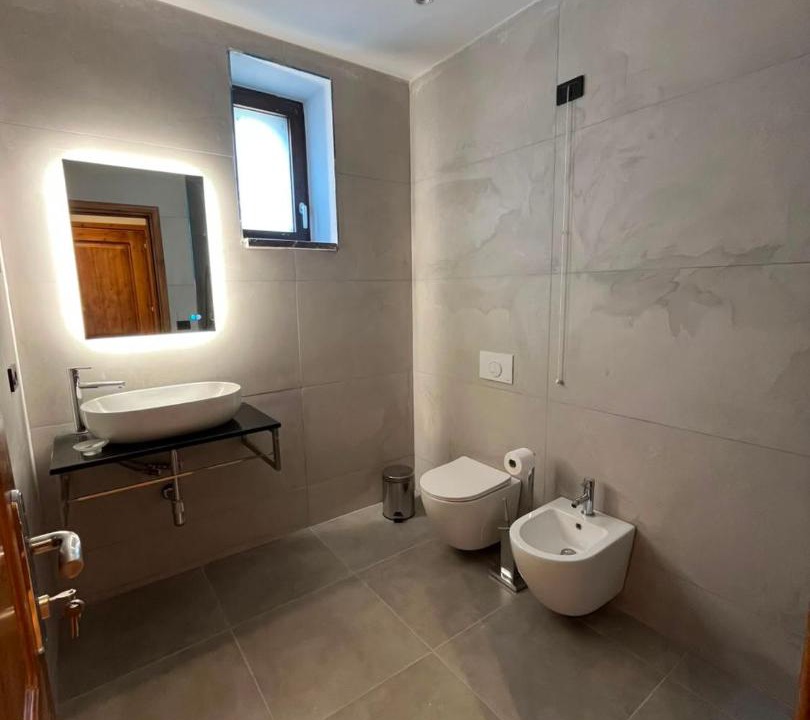 Photo of Bathroom in Sakës