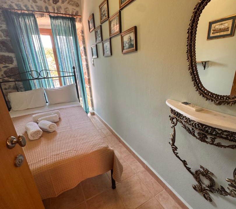 Photo of Bathroom in Gerolimenas