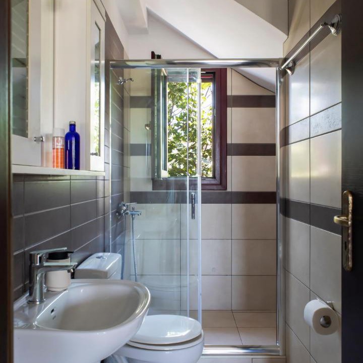 Photo of Bathroom in Leros