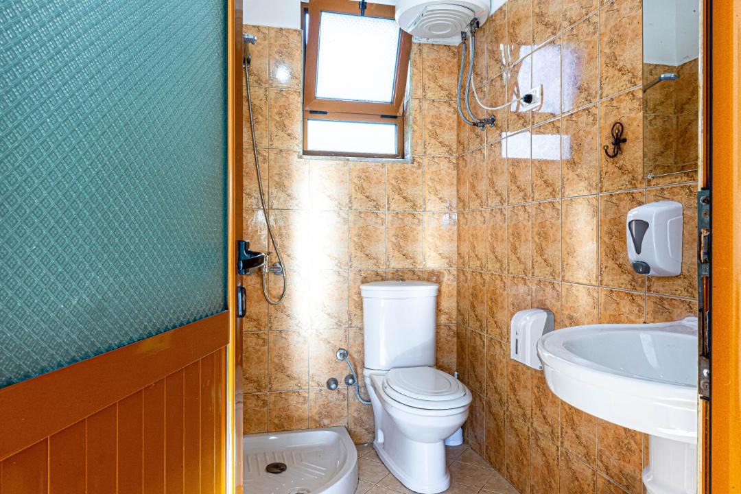 Photo of Bathroom in Radhime