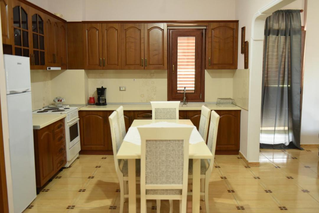 Photo of Kitchen in Mbrostar-Urë