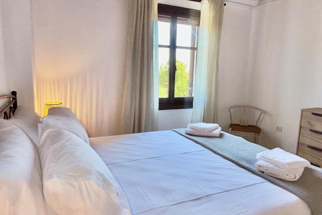 Photo of Bedroom in Pella Region