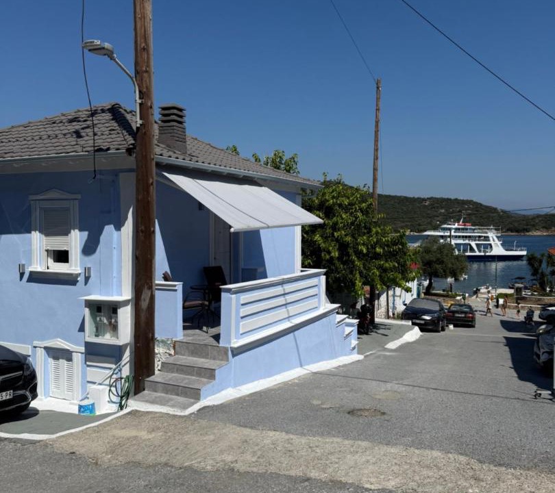 Photo of Others in Aristotelis