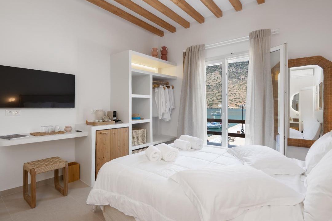 Photo of Bedroom in Kamares