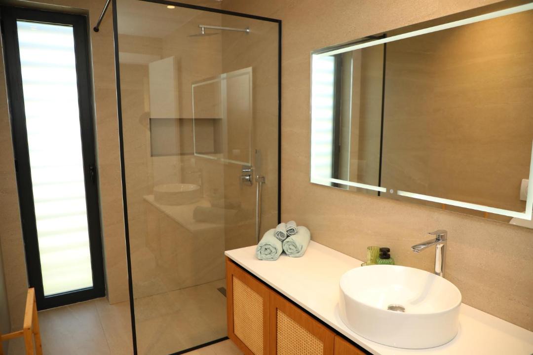 Photo of Bathroom in Ishem
