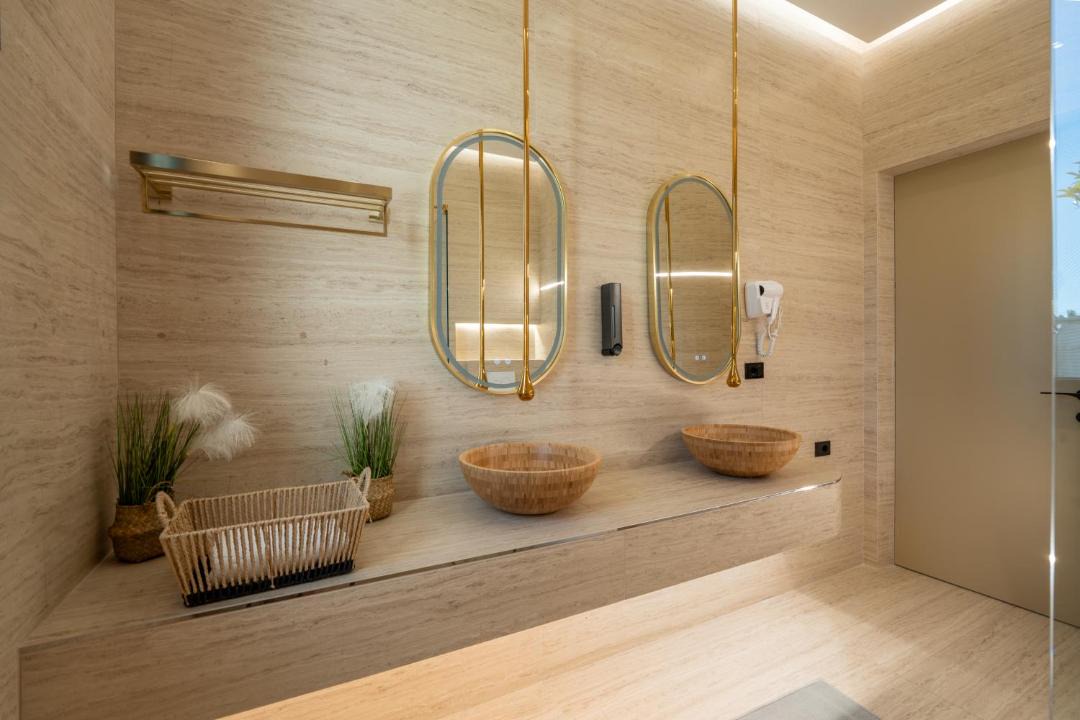 Photo of Bathroom in Rrushkull