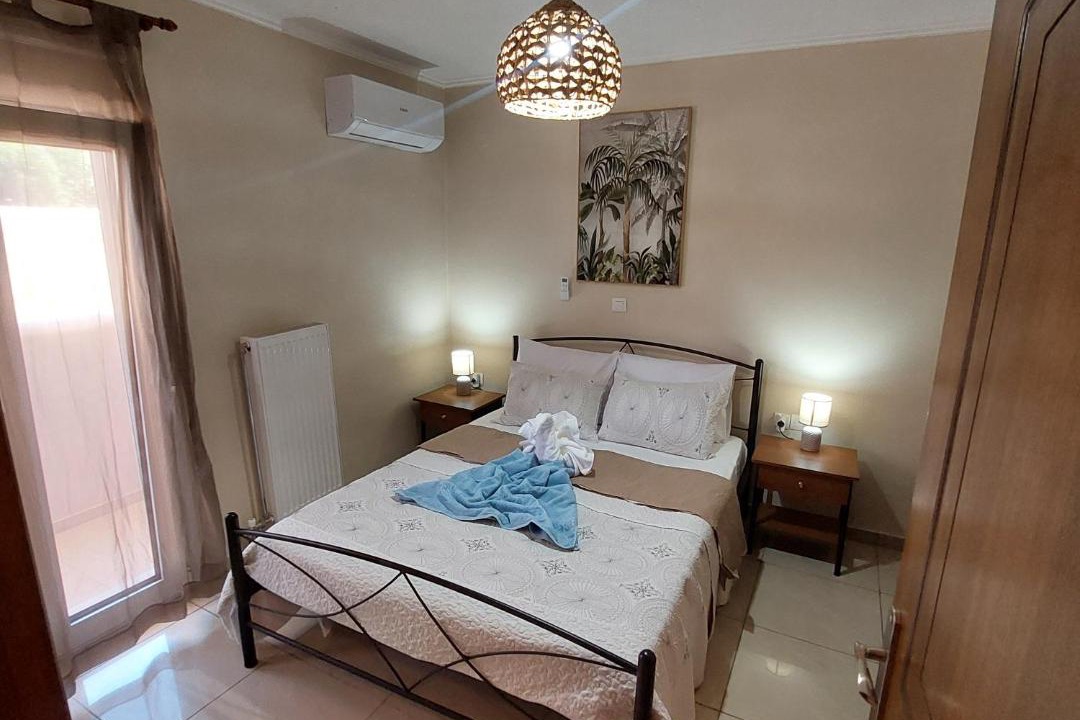 Photo of Bedroom in Kambos
