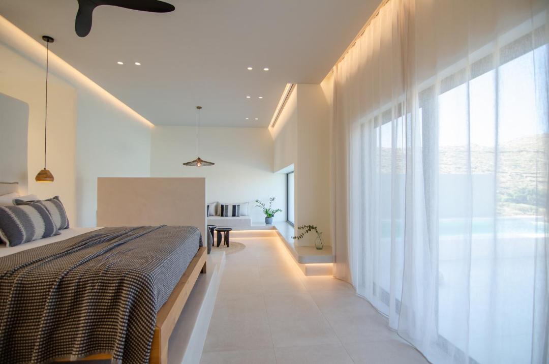 Photo of Bedroom in Ios Town