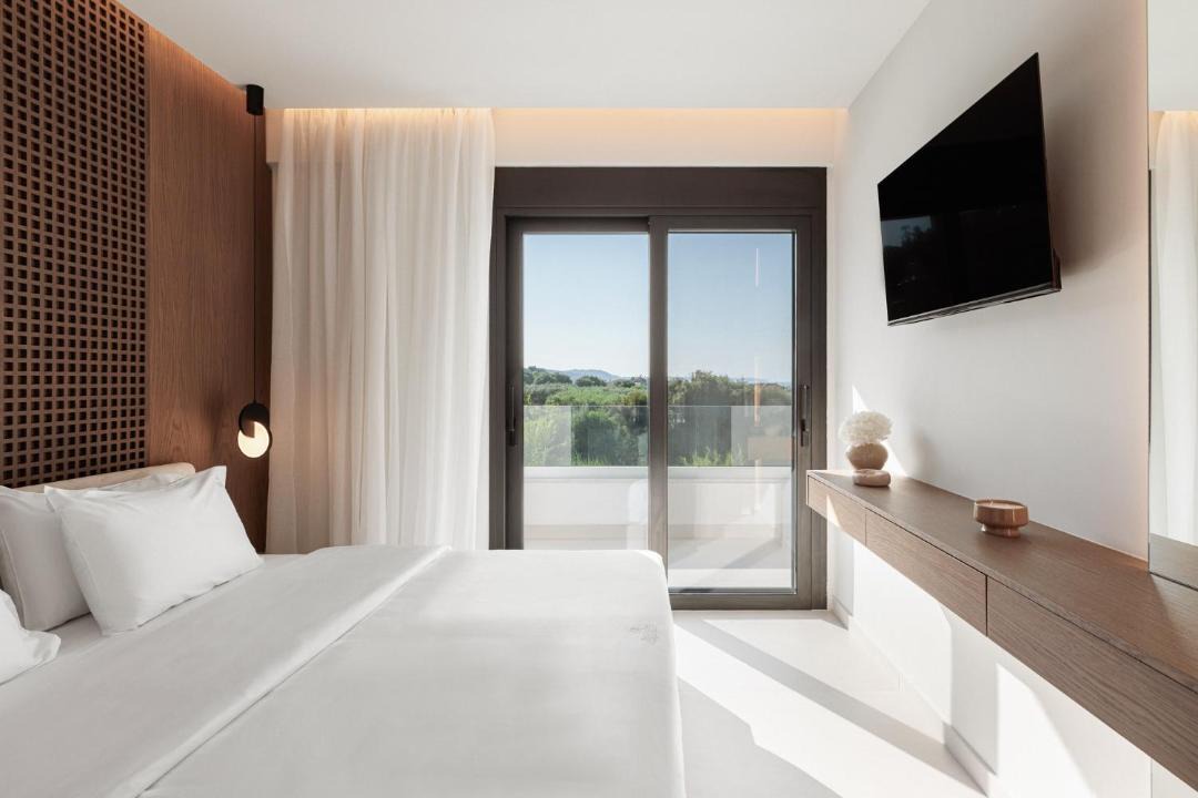 Photo of Bedroom in Polichrono