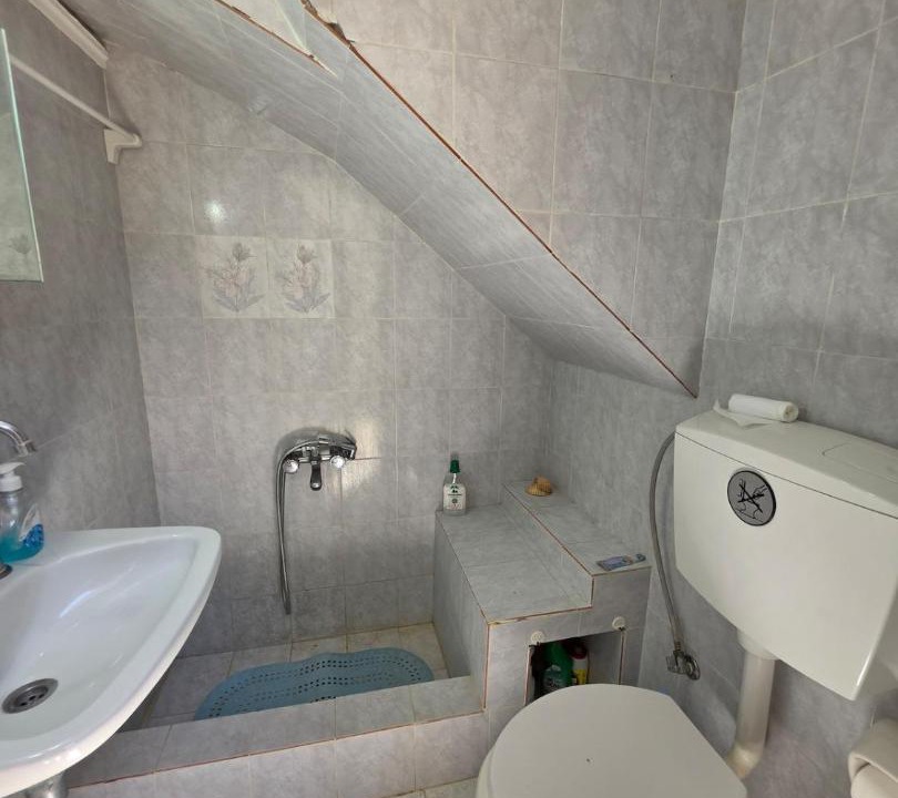 Photo of Bathroom in Avgonyma