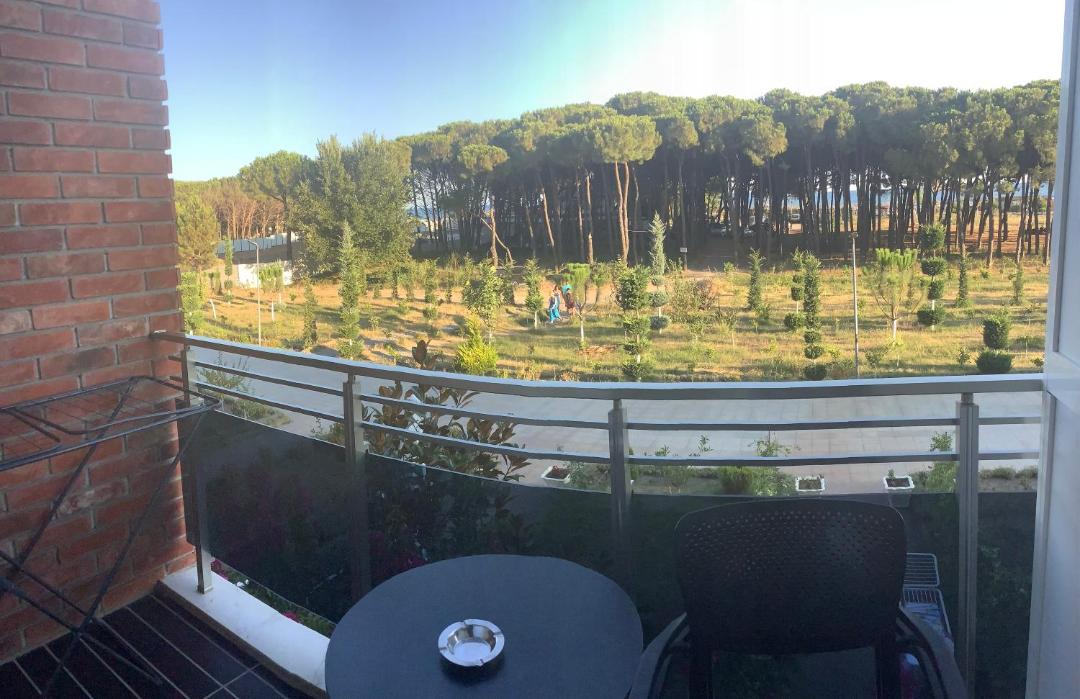 Photo of Patio Balcony in Velipoje