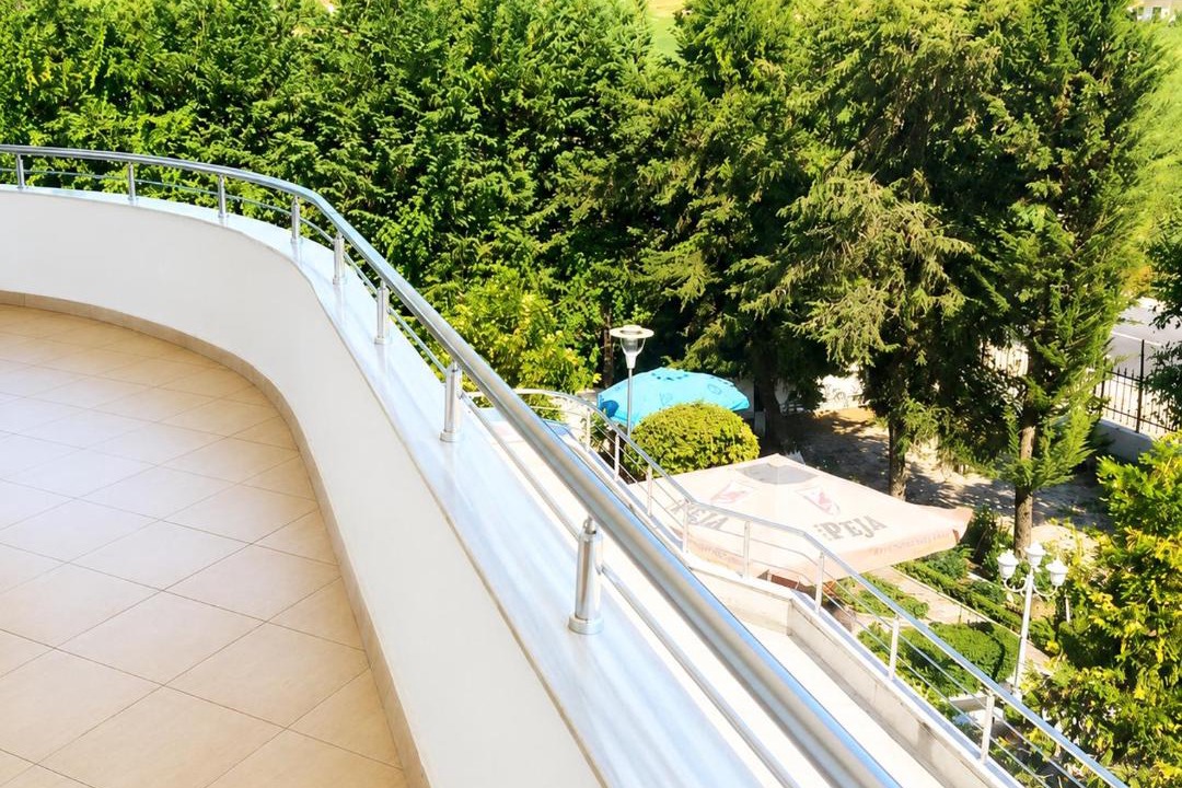Photo of Patio Balcony in Mbrostar-Urë