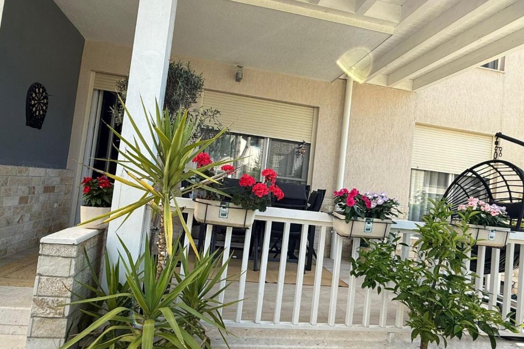 Photo of Patio Balcony in Ishem