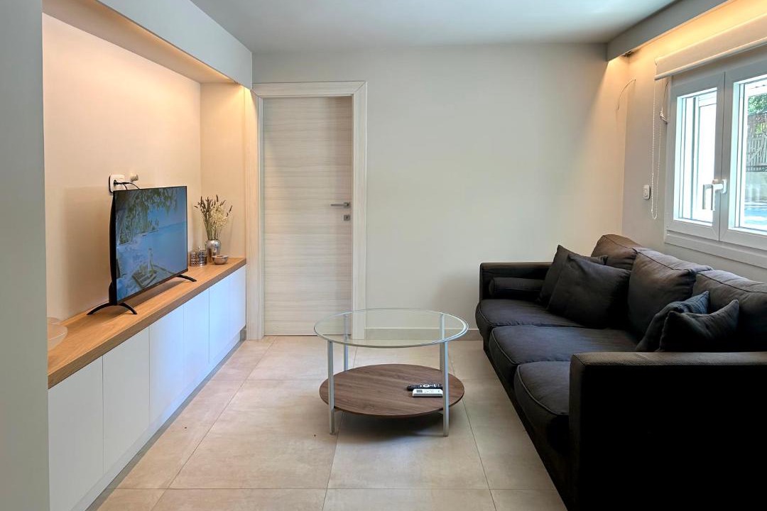 Photo of Livingroom in Elliniko-Argyroupoli
