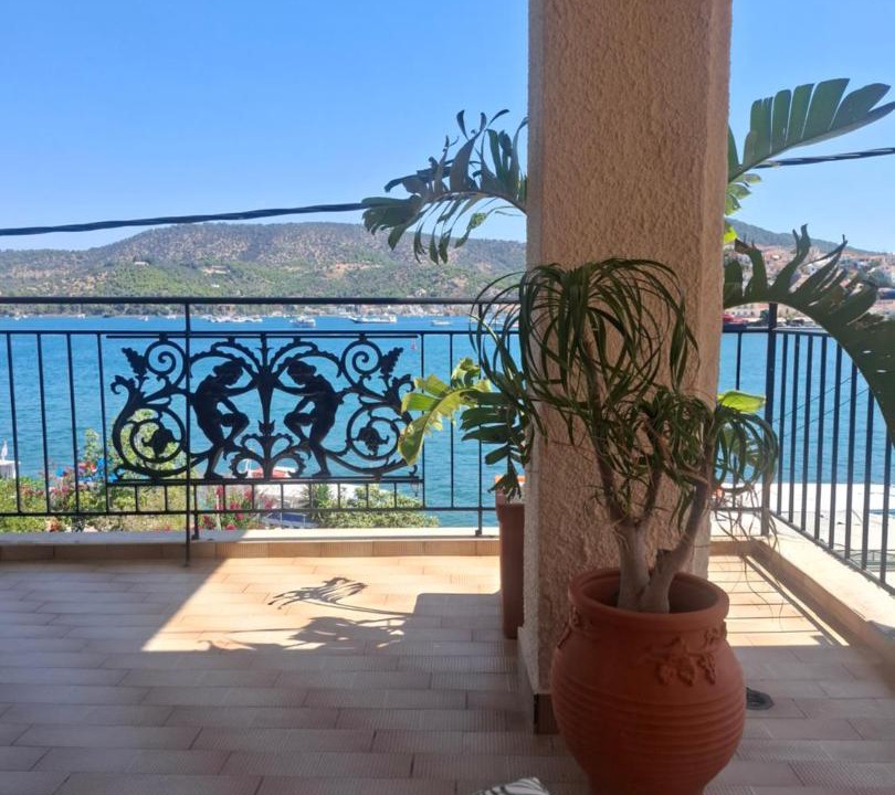 Photo of Patio Balcony in Galatas