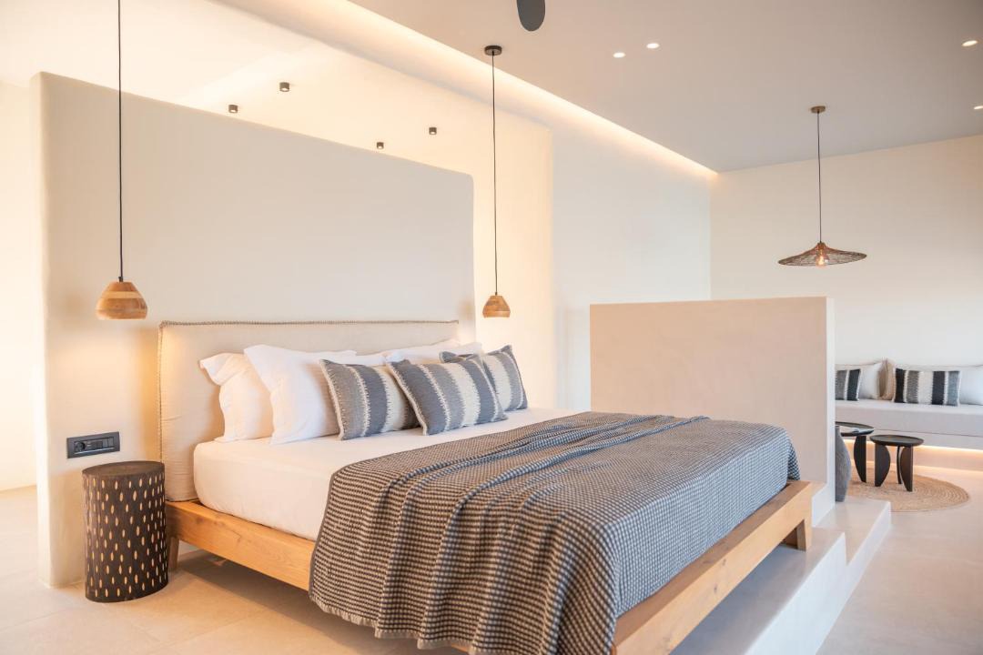 Photo of Bedroom in Ios Town