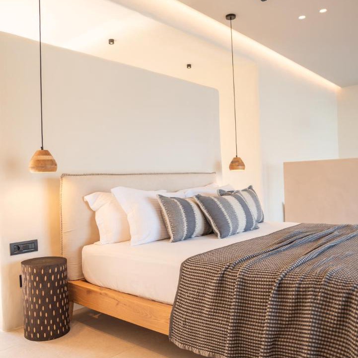 Photo of Bedroom in Ios Town