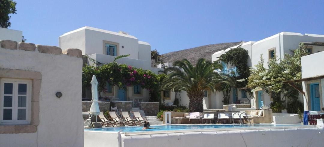 Photo of Others in Chora Folegandros