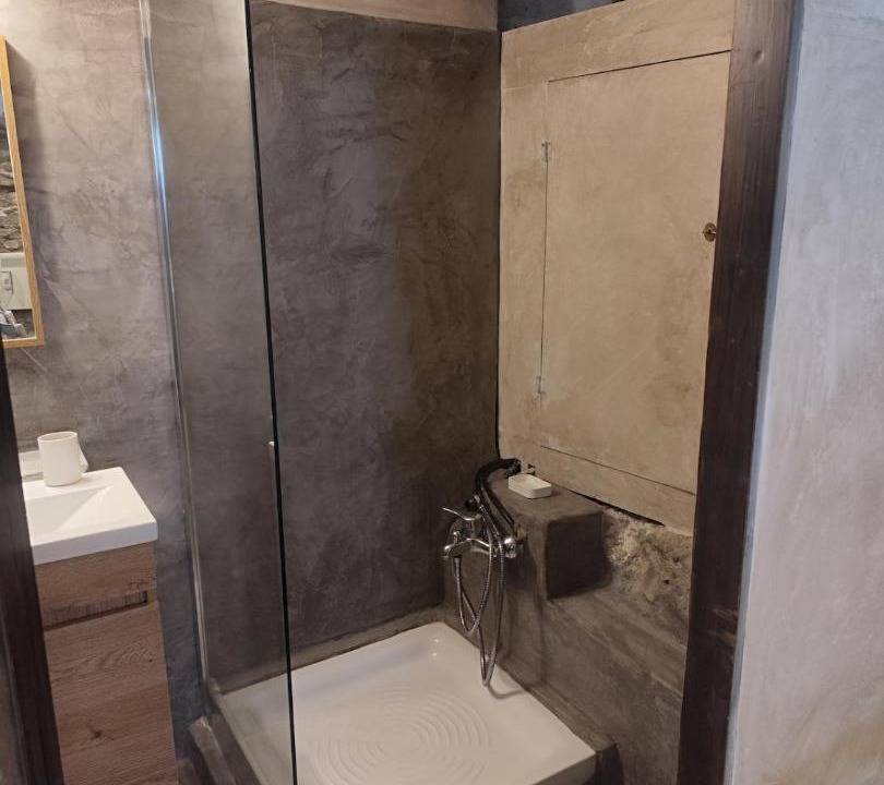 Photo of Bathroom in Mouresi