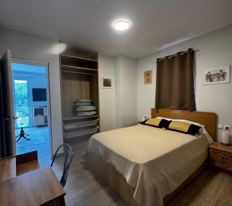 Photo of Bedroom in Marmaroto