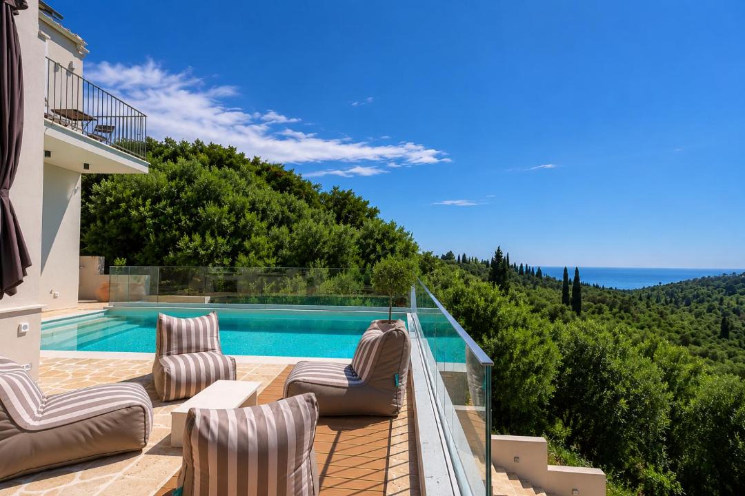 Photo of Patio Balcony in Termenades