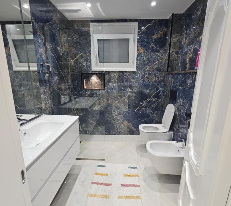 Photo of Bathroom in Sheqi i Vogel
