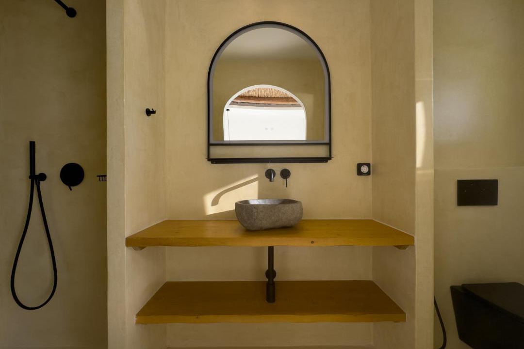 Photo of Bathroom in Taxiarchis
