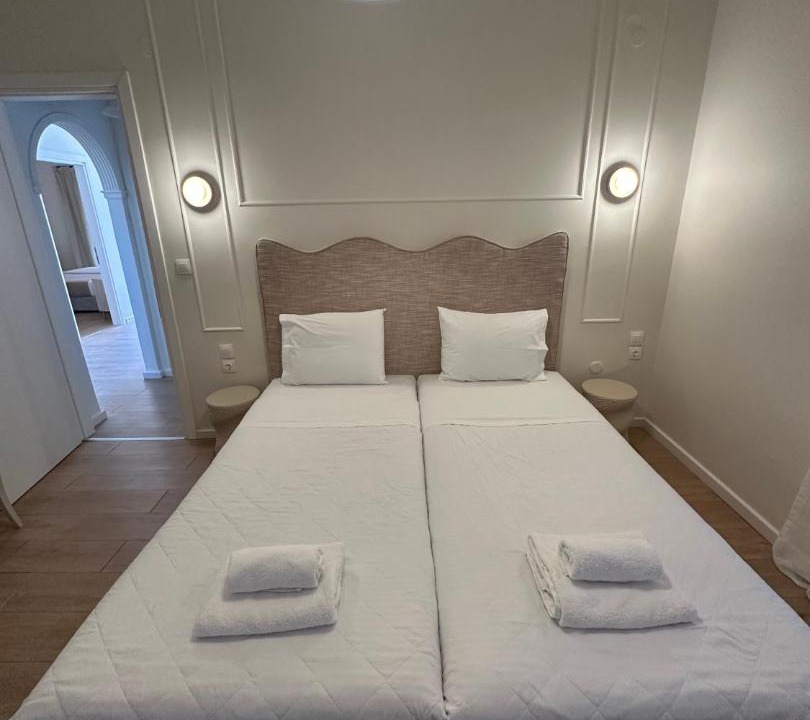 Photo of Bedroom in Ipsos