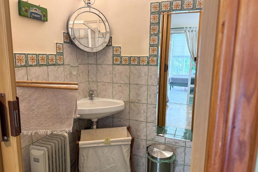 Photo of Bathroom in Argyroupoli