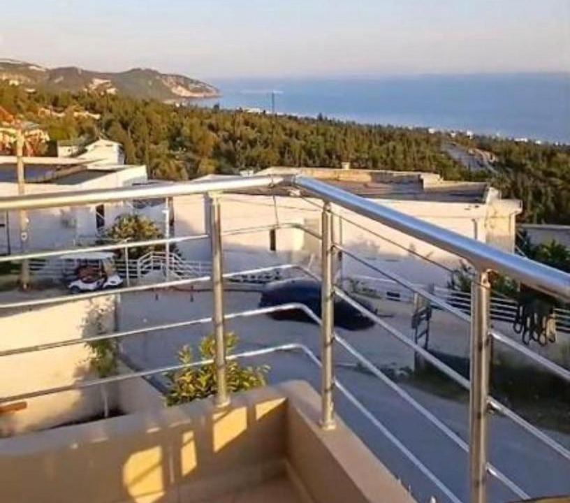 Photo of Patio Balcony in Dhermi