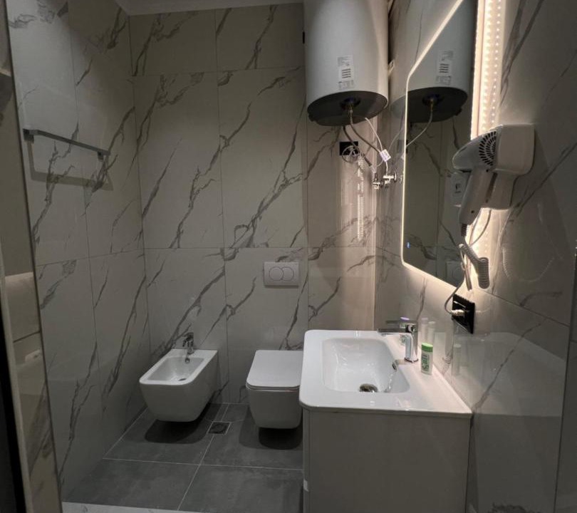Photo of Bathroom in Qerek