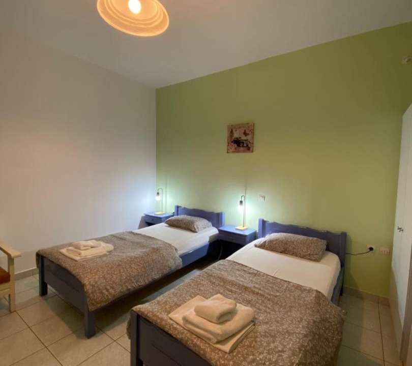 Photo of Bedroom in Dhrakata