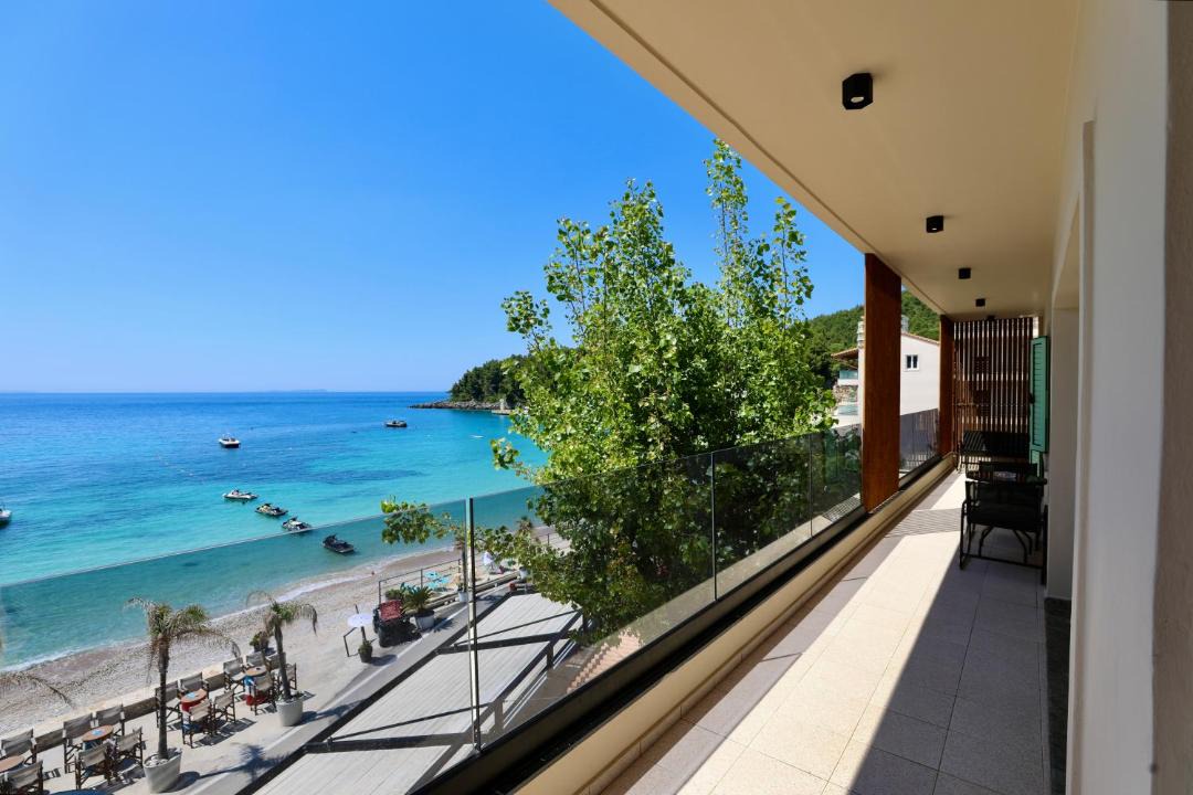 Photo of Others in Himare