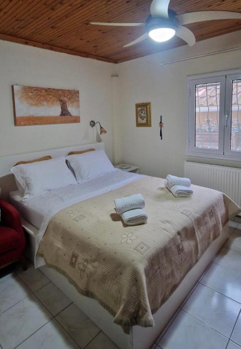 Photo of Bedroom in Nea Propontida
