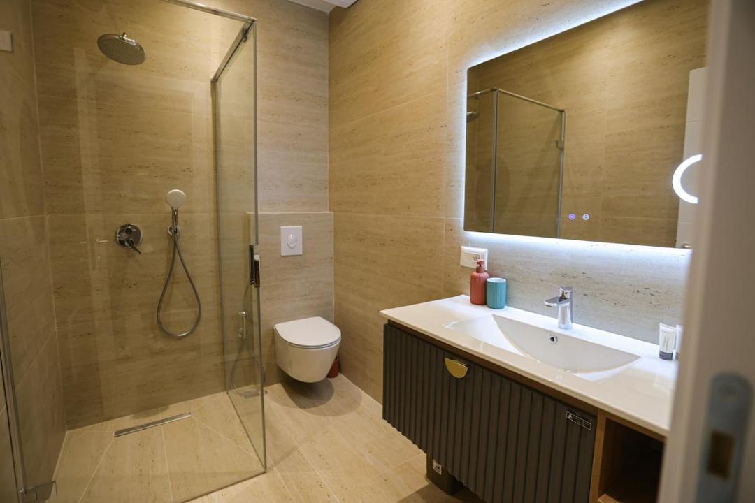 Photo of Bathroom in Ishem