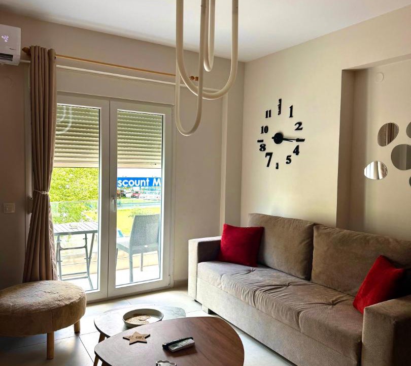 Photo of Livingroom in Polichni