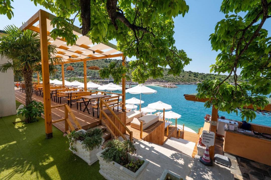 Photo of Others in Sarande