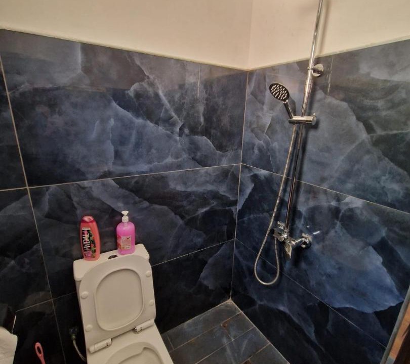 Photo of Bathroom in Koman