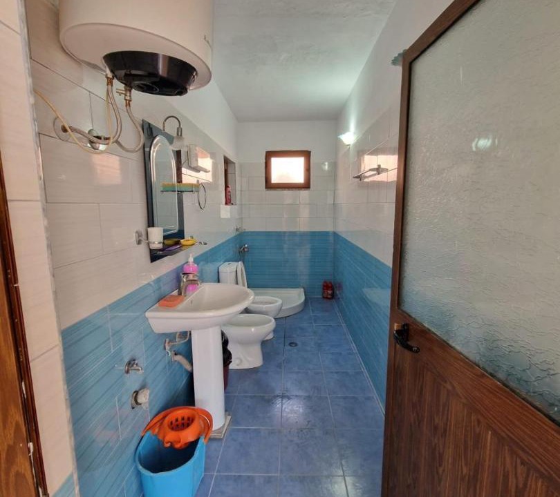 Photo of Bathroom in Koman
